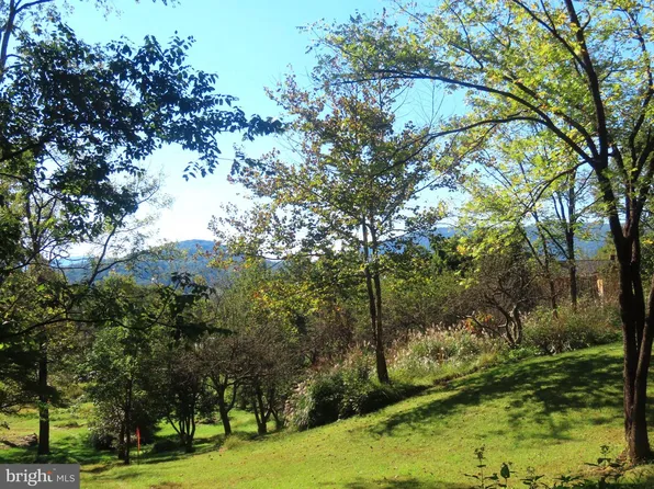 Tiger Valley Rd, Washington, VA 22747