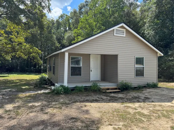 110 Lewis Ave, Petal, MS 39465