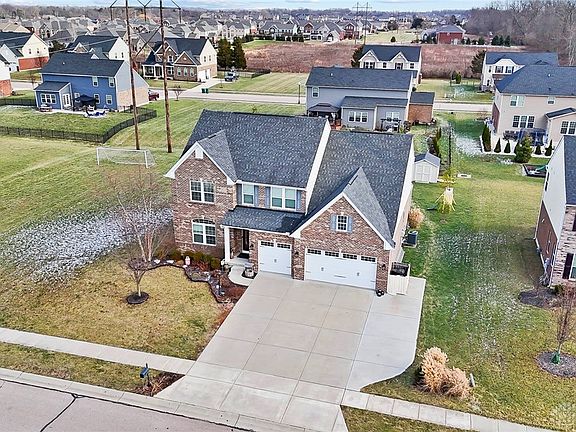 3rd image of 10198 Morgan Grey Ct
