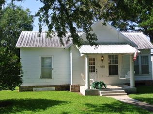 211 W Rose Ave, Foley, AL 36535