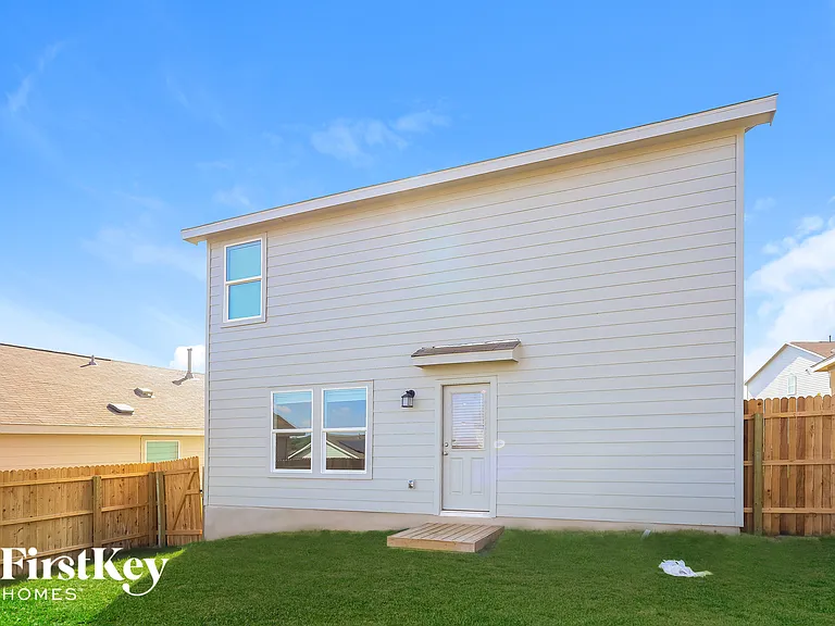 6611 Scarecrow Way — Photo 13