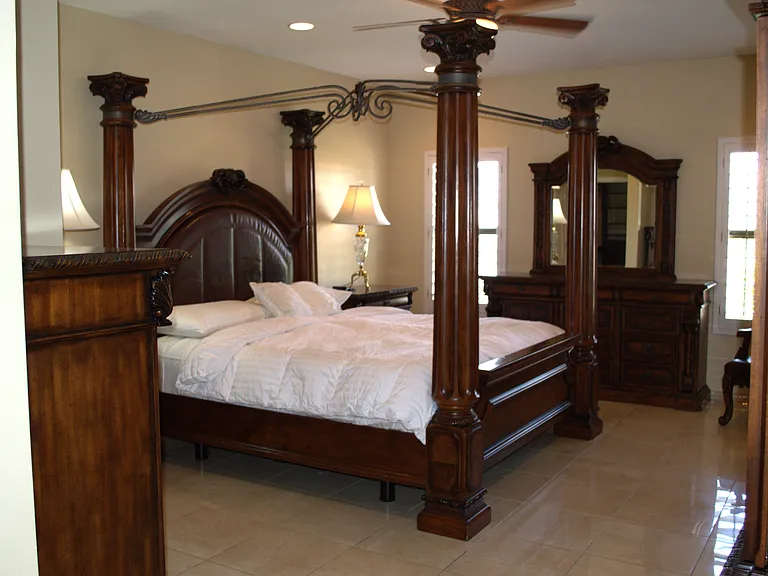 1904 E Catamaran Ct — Photo 11