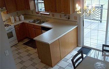 4th image of 10343 N Park Dr
