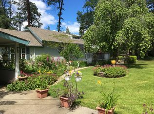 8170 Monument Dr, Grants Pass, OR 97526