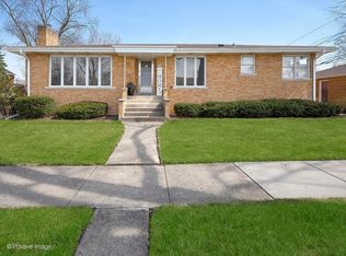 5313 W 102nd St, Oak Lawn, IL
