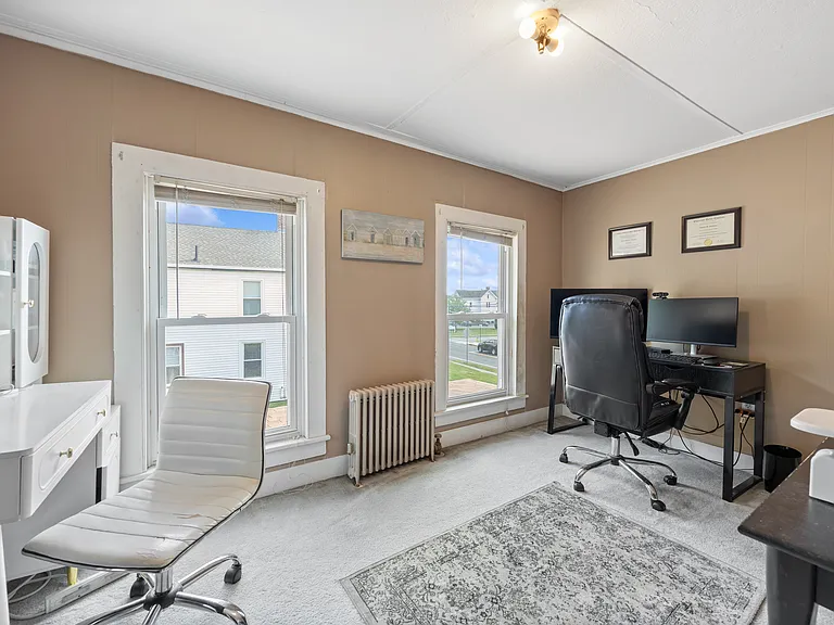 165 N Main St — Photo 19