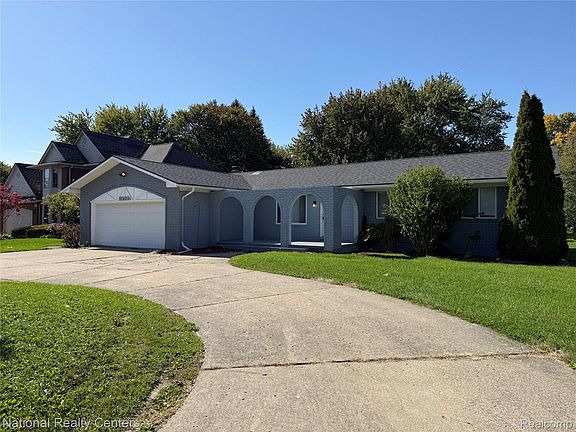 2nd image of 37625 Ryan Rd
