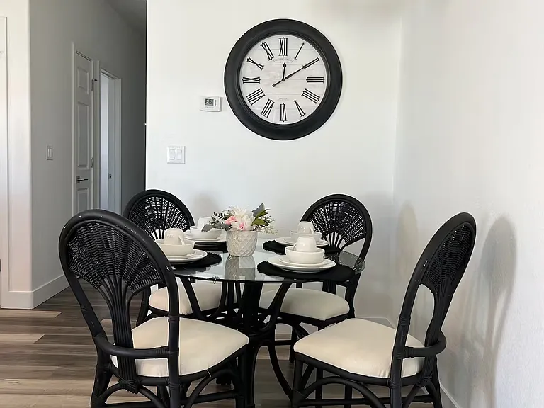1285 E Vacation Dr — Photo 10