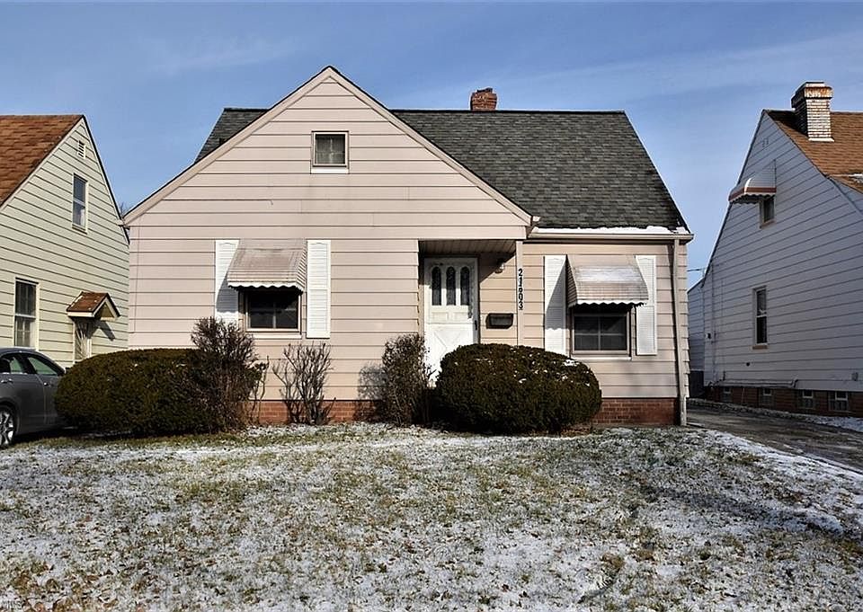1st image of 21603 Kenyon Dr