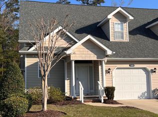 512 Village Green Dr #B, Morehead City, NC 28557