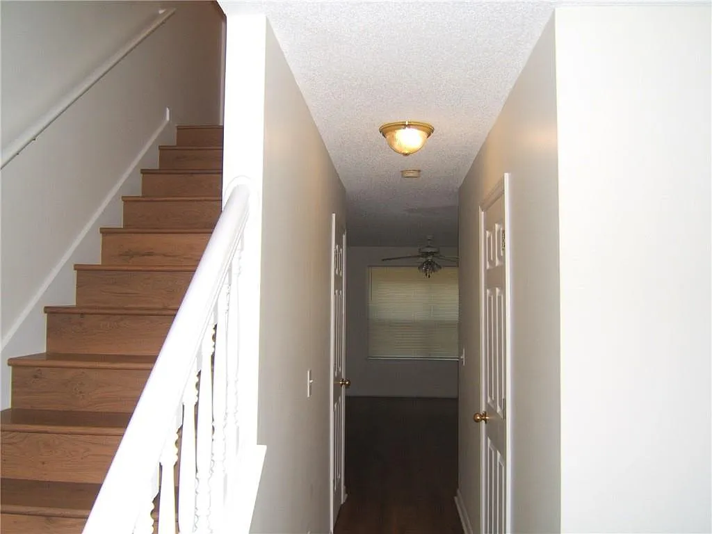 Building Photo - 7202 Georges Way