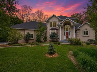 26335 Peach Cir, Shorewood, MN 55331