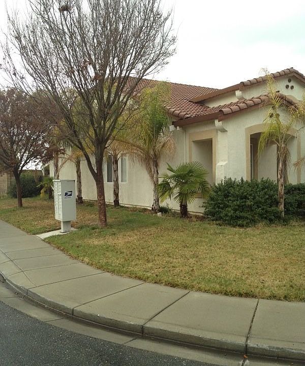 2nd image of 4105 Ballard Dr