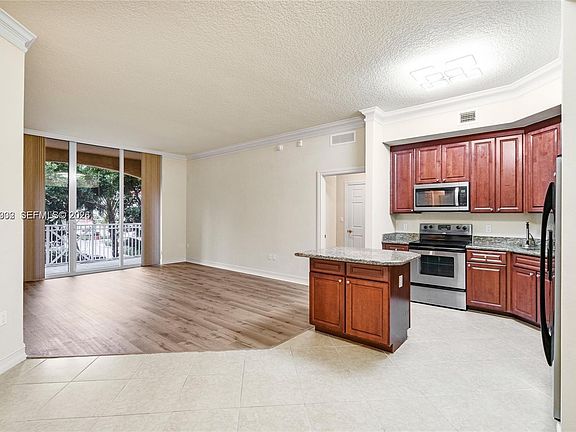 4th image of 3001 NE 185th St APT 219