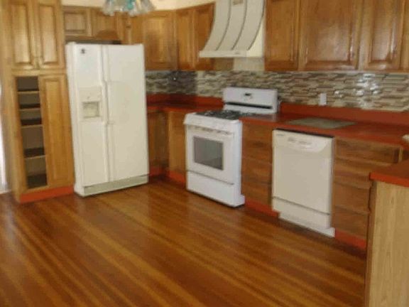 2nd image of 5 Kirchner Ave