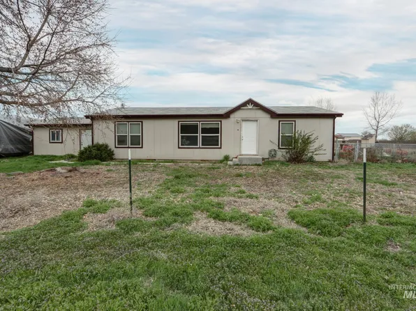 1583 Dustin Dr, Vale, OR 97918