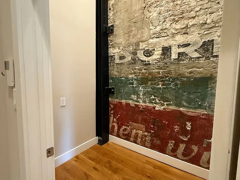 7057 S 5th St — Photo 13