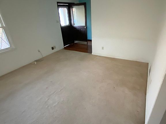 2nd image of 715 E Georgia Ave