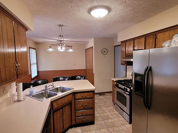 5th image of 2353 S Brandywine Ct Unit 16