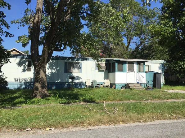 601 W 11th St, Metropolis, IL 62960