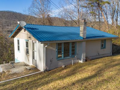 1006 W Elm St, La Follette, TN, 37766