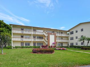 30 Mansfield Dr #A, Boca Raton, FL 33434