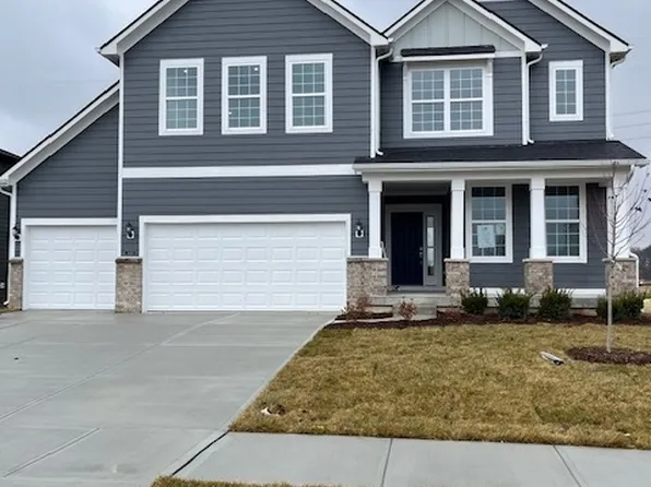 3870 Palmetto Cir, Zionsville, IN 46077
