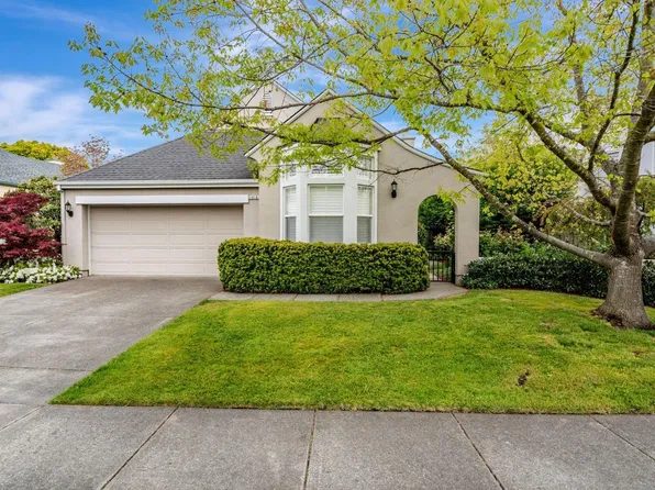 1816 Falcon Ridge Drive, Petaluma, CA 94954