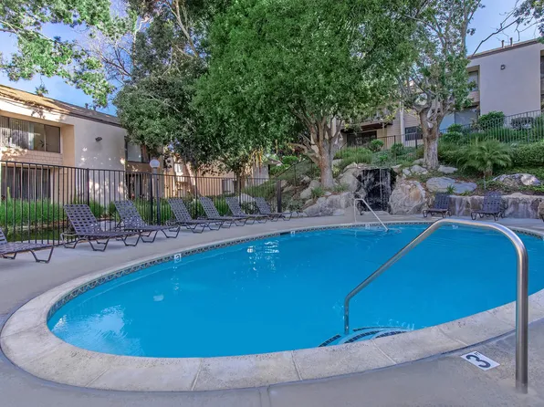 Huntington Lakes Apartments, 7562 Ellis Ave #E-03, Huntington Beach, CA 92648