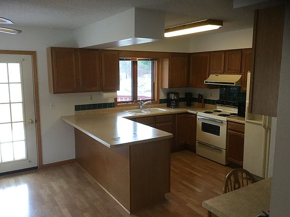 5th image of 353 Knopp Valley Dr