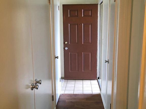 2nd image of 1003 N Peach Ave APT 262