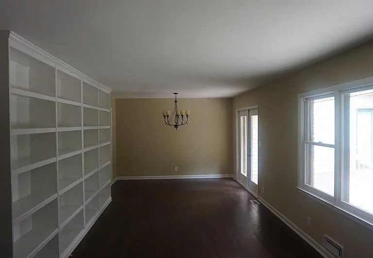 1403 Stephens Dr NE — Photo 11