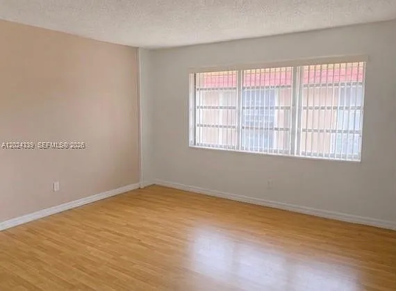 5401 SW 77th Ct #202E — Photo 3