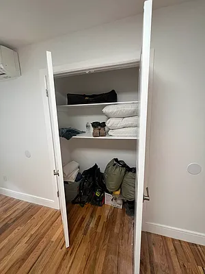 Rented by Standard Living Realty Inc | media 31