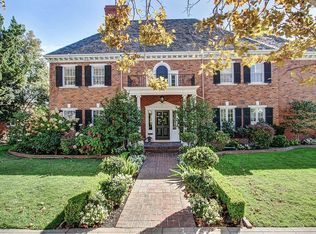 2 W Pine St, Stockton, CA 95204