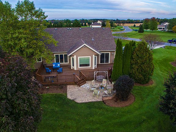 2nd image of W298N7385 Breezy Cir