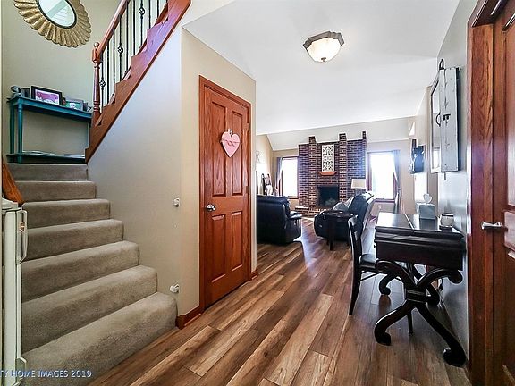 3rd image of 9303 W 94th Ct