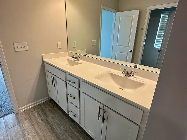 6608 Mezzo Ln — Photo 44