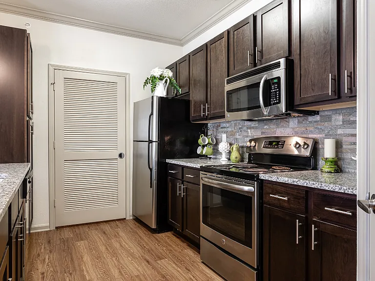Jamestown Place Apartments Bossier City — Photo 8