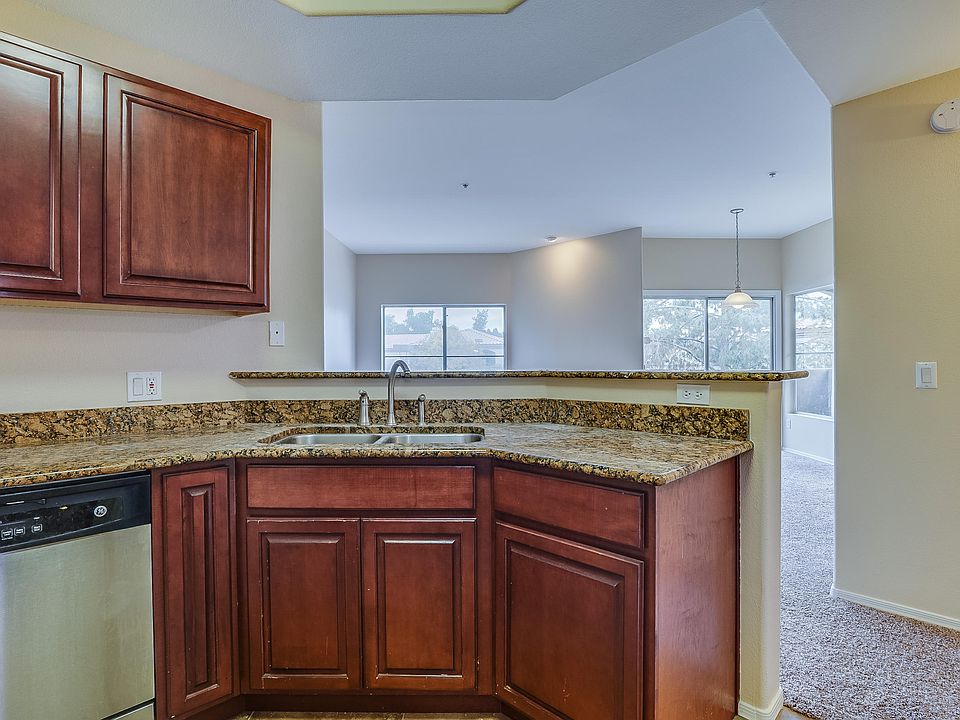 1st image of 600 W Grove Pkwy APT 2031