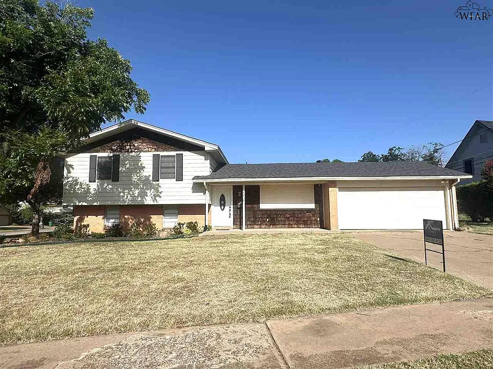 5216 Allegheny Dr