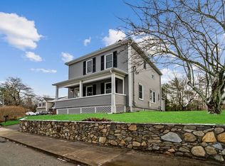 2 S Cherry St, Plymouth, MA 02360