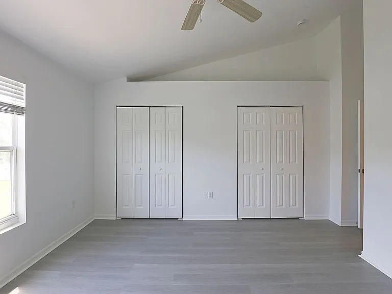 3629 Pine Oak Cir #102 — Photo 14