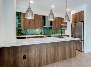 410 W University Ave #403, Gainesville, FL 32601