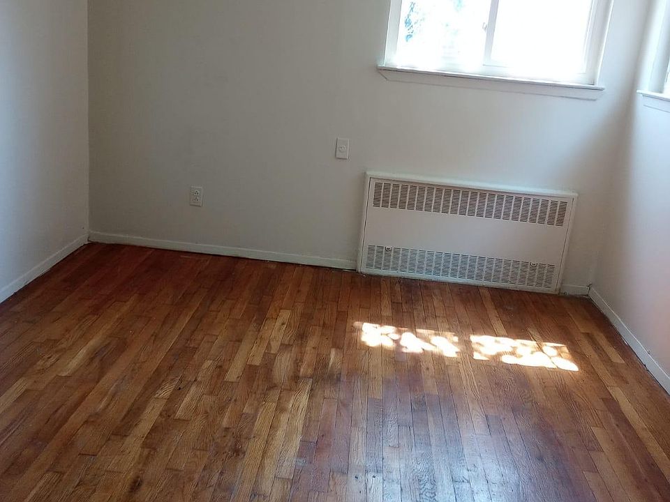 2nd image of 19790 120th Ave #2
