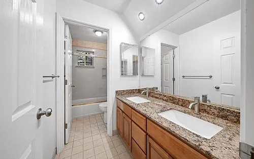 154 Flame Dr #3 Photo 1