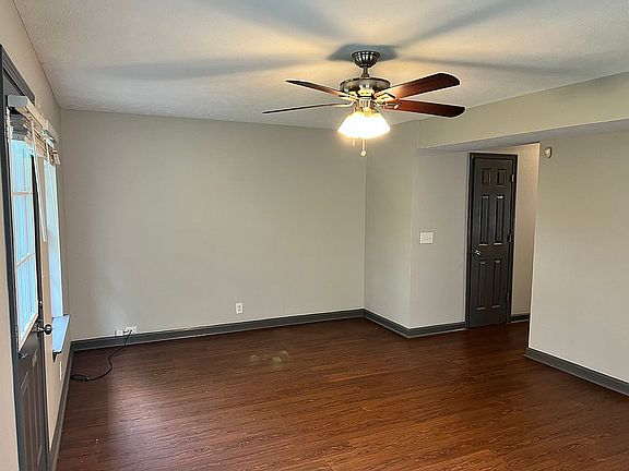 4th image of 2043 Bradyville Pike