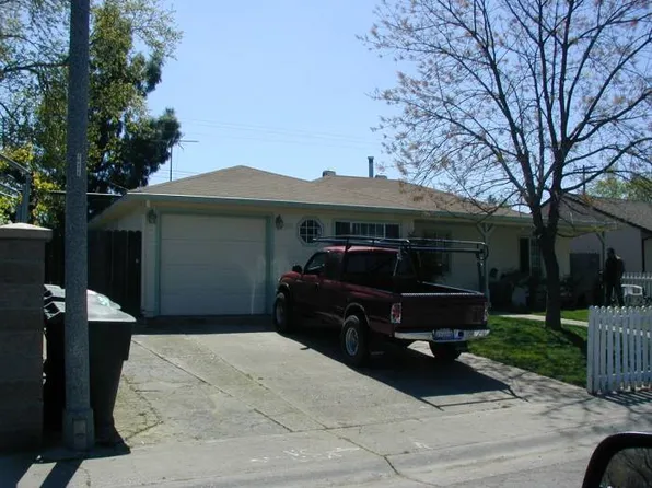 4016 Stephen Dr, North Highlands, CA 95660