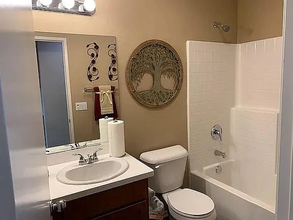 265 W Playa Del Carmen Dr — Photo 8