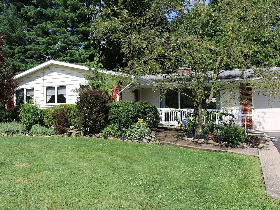 113 Meadow Lane Gambier OH